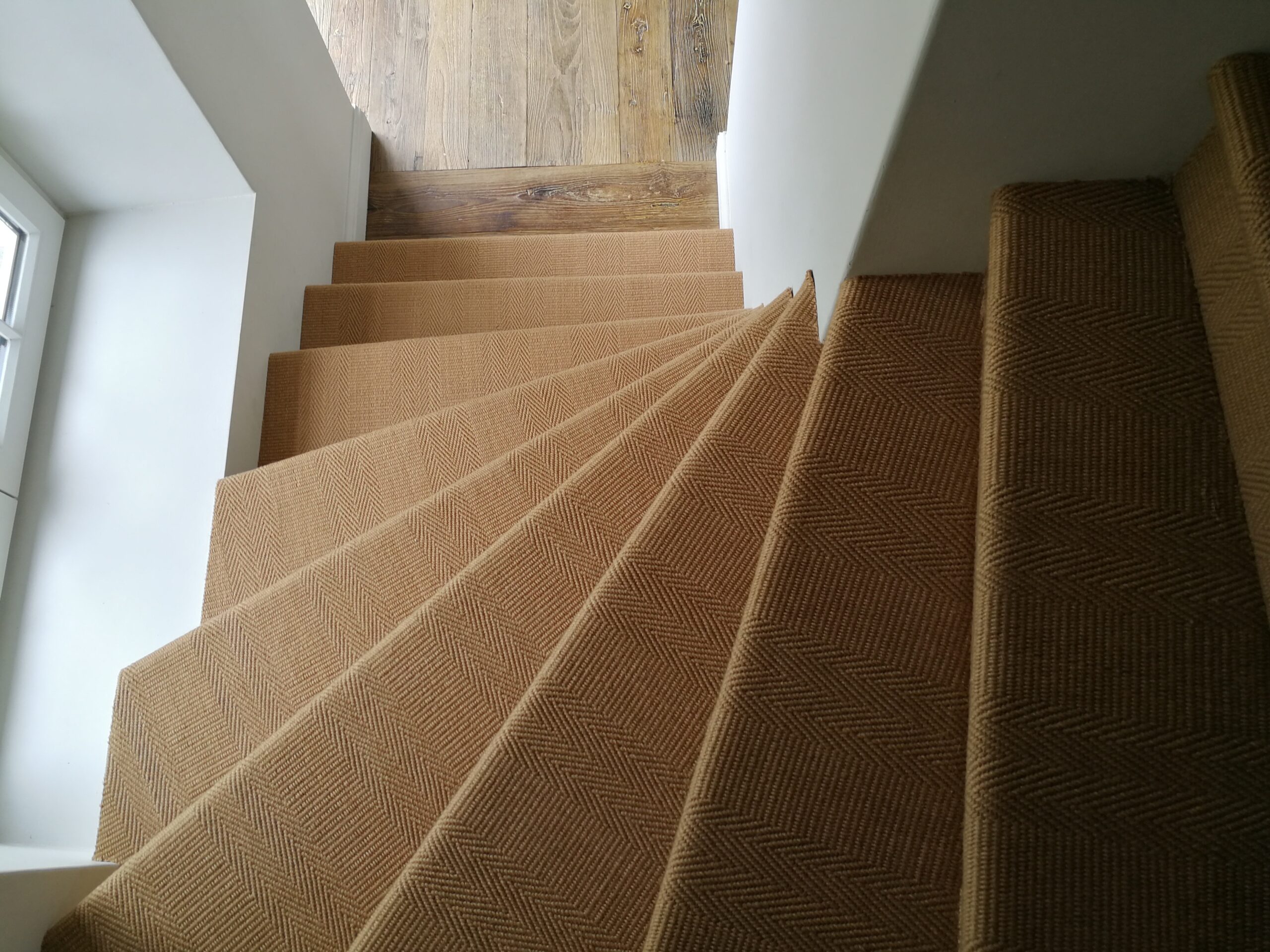 Image BOMAT | Belgian Luxury Rugs, Carpeted Floors and Stairway Runners